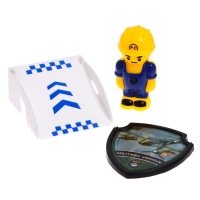 Набор игровой &laquo;Военная техника&raquo;, 37 предметов: 12 инерционных машинок, дорожные знаки, игровое поле, наклейки