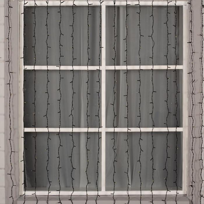 Гирлянда &laquo;Занавес&raquo; 2 &times; 3 м, IP44, УМС, тёмная нить, 760 SMD-LED, свечение тёплое белое, 220 В