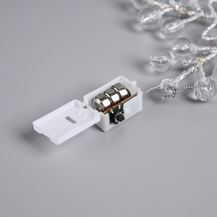 Подвеска световая "Снежинка", 14х14х1 см, 10 LED, батарейки AG13х3 (в комплекте), свечение белое