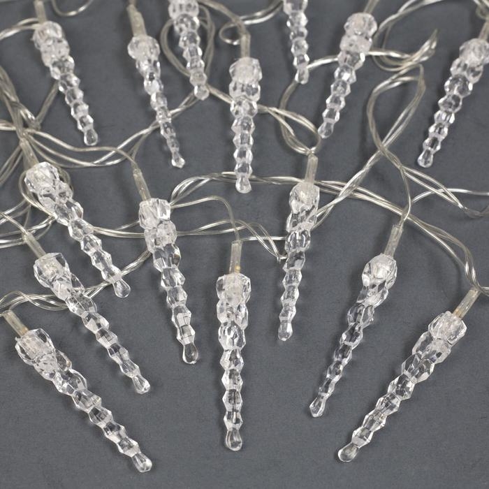 Гирлянда «Нить» 5 м с насадками «Сосульки тающие», IP20, прозрачная нить, 20 LED, свечение мульти (RG/RB), мигание, 220 В Гирлянда «Нить» 5 м с насадками «Сосульки тающие», IP20, прозрачная нить, 20 LED, свечение мульти (RG/RB), мигание, 220 В