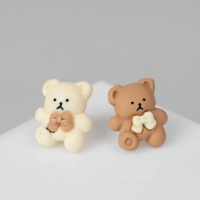 Серьги пластик &laquo;Мишка&raquo; с бантиком, цвет бело-коричневый в серебре