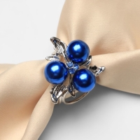 Кольцо для платка «Черничка», цвет синий в серебре Кольцо для платка «Черничка», цвет синий в серебре