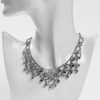 Колье «Голливуд» круги в узорах, цвет белый в серебре, 30 см Колье «Голливуд» круги в узорах, цвет белый в серебре, 30 см