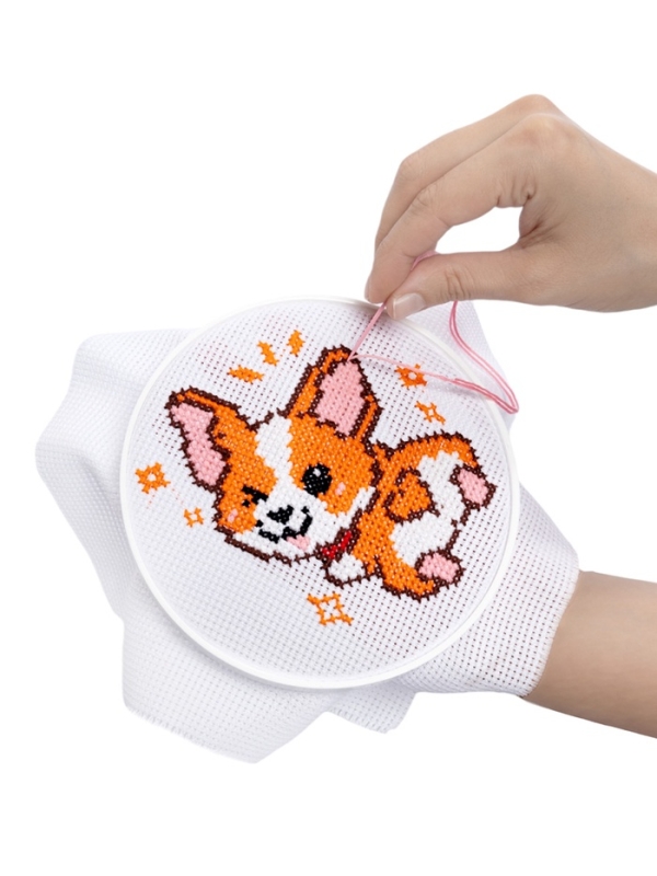 Набор для творчества. Вышивка "Корги-улыбашка" (с пяльцами) 05618