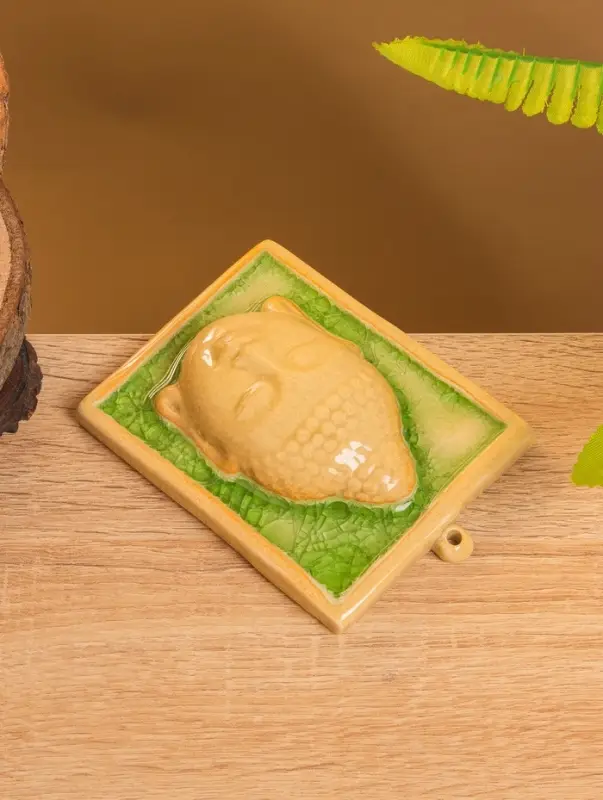 Подставка под благовония &laquo;Будда&raquo;, 11&times;9&times;3 см, керамика, зелёно-коричневая