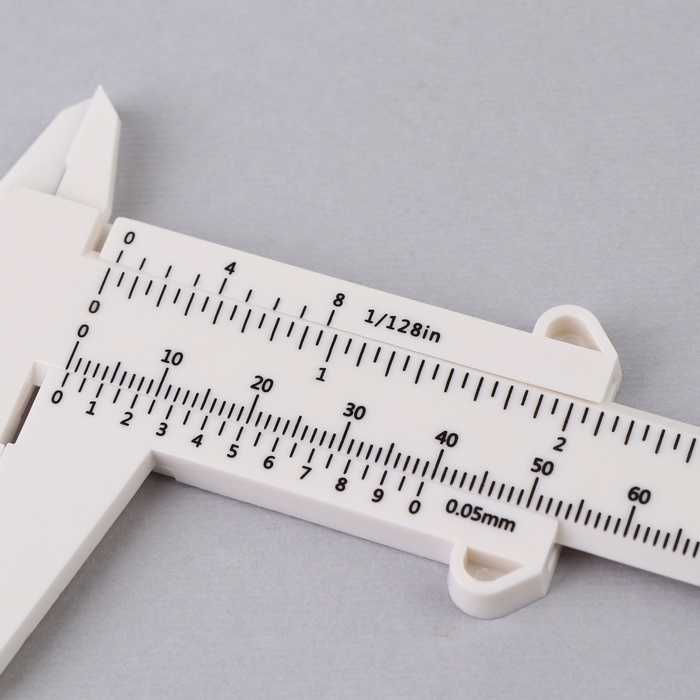 Штангенциркуль для разметки бровей, 21 × 7,5 см, цвет белый Штангенциркуль для разметки бровей, 21 × 7,5 см, цвет белый
