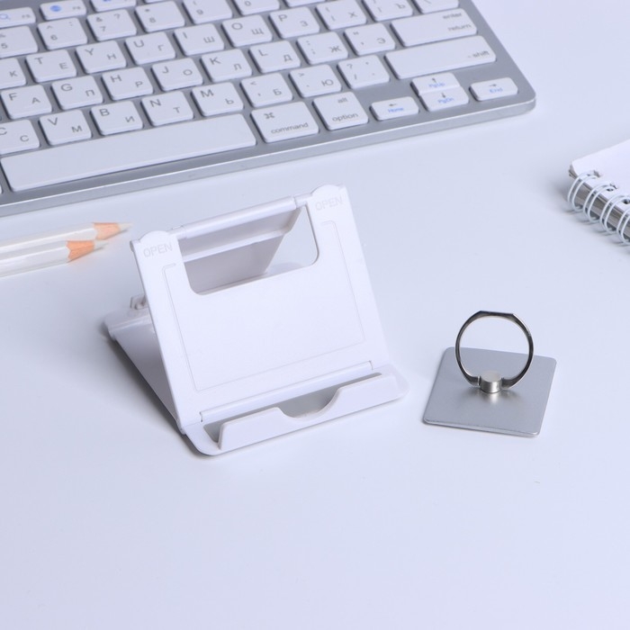 Подарочный набор &laquo;Настоящему чемпиону&raquo;: подставка для телефона и кольцо на чехол