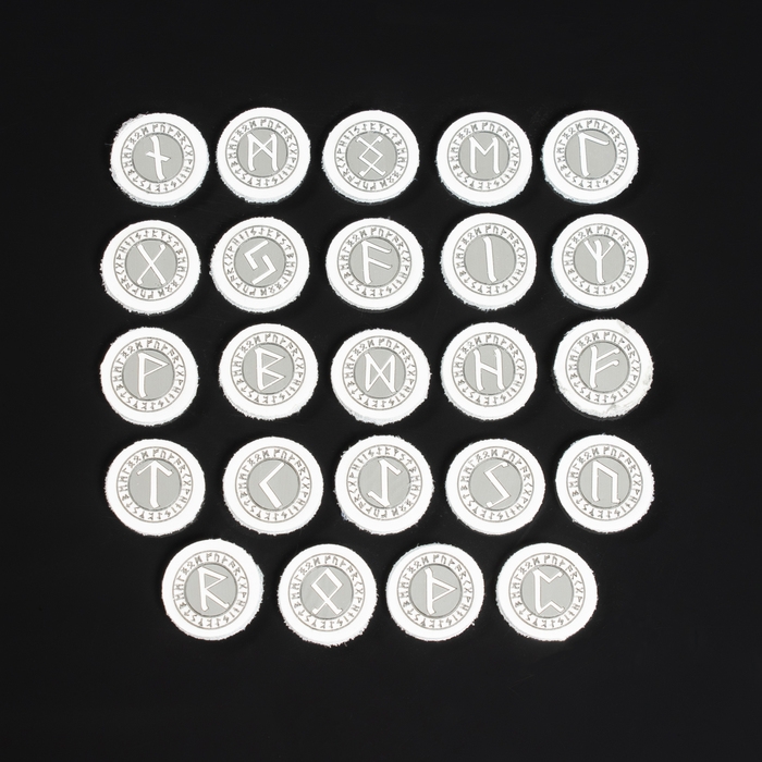 Руны для гадания "Скандинавские", 25шт, светлая кожа