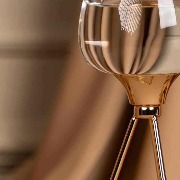 Подсвечник металл, стекло на 1 свечу &laquo;Изысканность&raquo; цвет золото 9.5 х 9.5 х 22.5 см