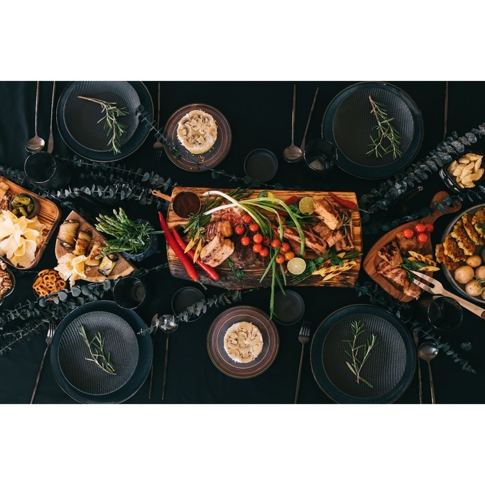 Доска разделочная в обжиге с кровостоком Wild Kitchen, 50×20-25×2,5 см, цельный массив кедра Доска разделочная в обжиге с кровостоком Wild Kitchen, 50×20-25×2,5 см, цельный массив кедра