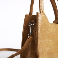 Сумка женская тоут на молнии, цвет бежевый