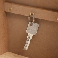 Ключница дерево 6 крючков "Ключик от дома" ажурная 21х6,9х26,5 см Ключница дерево 6 крючков "Ключик от дома" ажурная 21х6,9х26,5 см