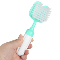 Набор расчёсок с погремушкой &laquo;Панда&raquo;, 2 предмета: расчёска с зубчиками + щётка