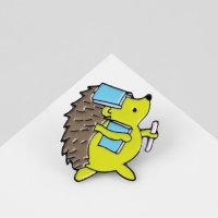 Значок &laquo;Ёжик&raquo; ученик, цветной в чёрном металле