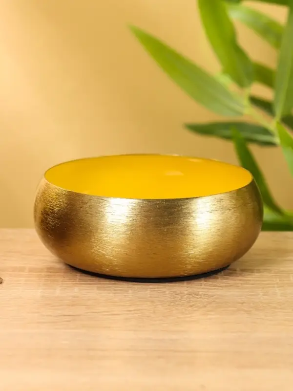 Подсвечник с золотым покрытием, 11&times;11&times;4 см