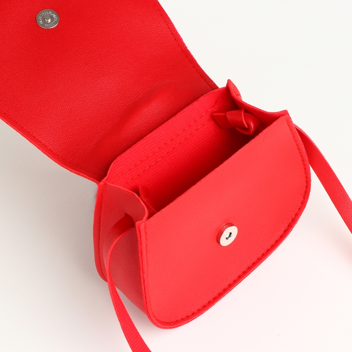 Сумка детская для девочки на клапане &laquo;Выбражулька&raquo;, цвет красный