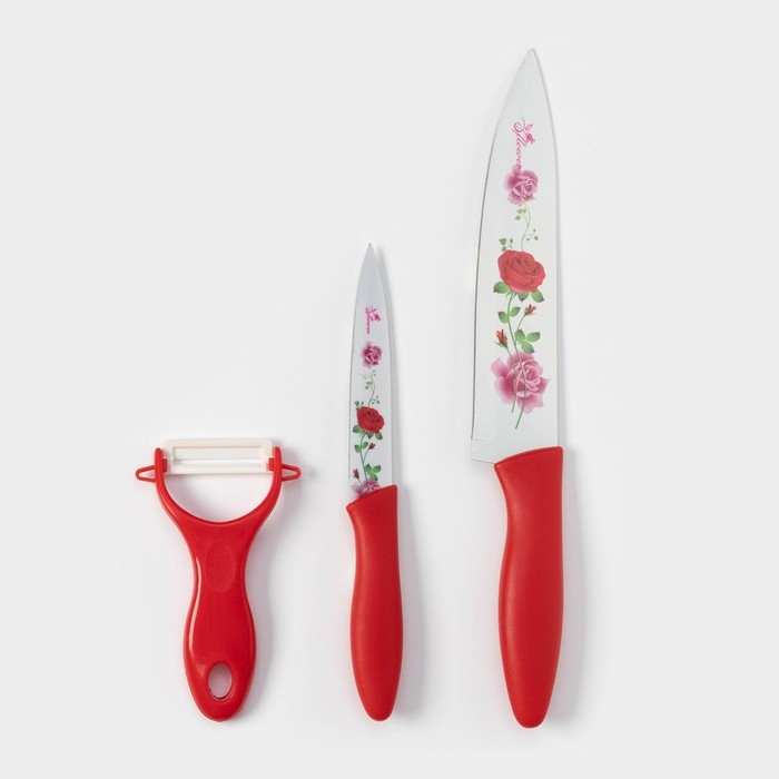 Набор кухонных принадлежностей Доляна «Нарцисс», 3 предмета: 2 ножа с антиналипающим покрытием, лезвие 12 см, овощечистка, 20×4 см, цвет красный Набор кухонных принадлежностей Доляна «Нарцисс», 3 предмета: 2 ножа с антиналипающим покрытием, лезвие 12 см, овощечистка, 20×4 см, цвет красный