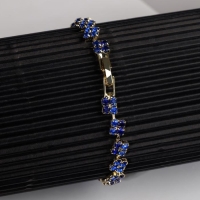 Браслет со стразами &laquo;Сияй&raquo; ромбики, цвет синий в золоте, 18 см