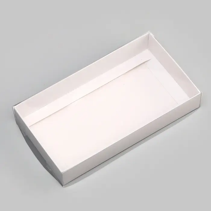 Кондитерская упаковка, белая с PVC крышкой, 18&times;10&times;3 см