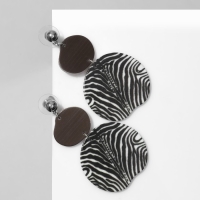 Серьги акрил &laquo;Круг&raquo;, цвет чёрно-белый в серебре