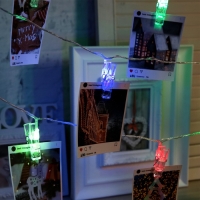 Гирлянда &laquo;Нить&raquo; 5 м с насадками &laquo;Прищепки&raquo;, IP20, прозрачная нить, 20 LED, свечение мульти (RG/RB), мигание, 220 В