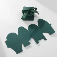 Коробочка подарочная складная &laquo;Сюрприз&raquo; 6&times;6&times;4.5, изумрудный