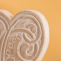 Сувенир на подставке "Сердце" дерево 20х9х27 см