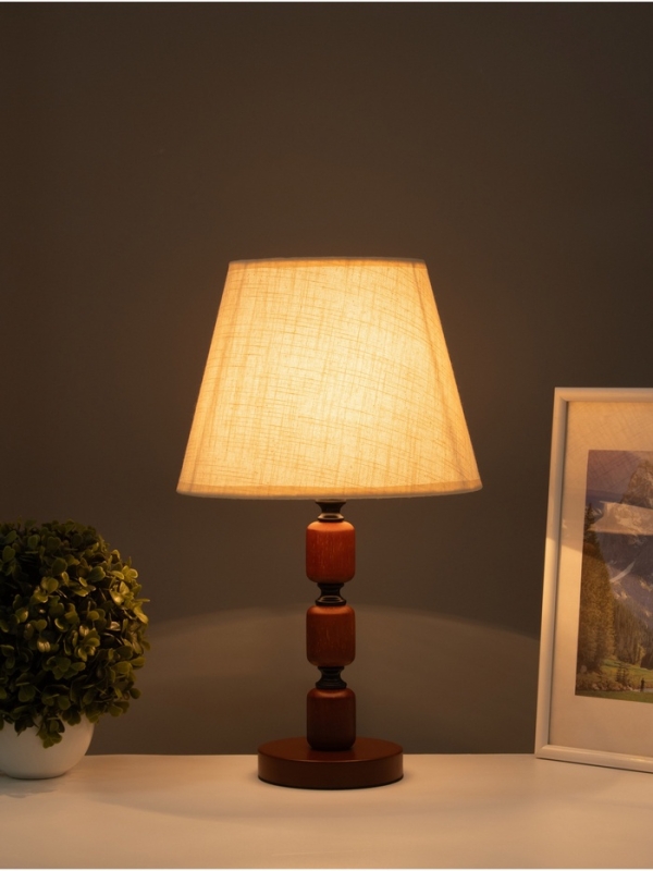 Лампа настольная BayerLux ЭКО "Одри" 1х40Вт Е27 черный/темно-кор. 25х25х43см