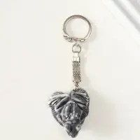 Брелок "Лягушка на листе маленькая" 2 см