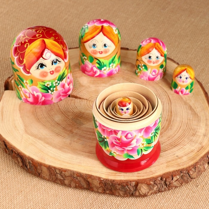 Матрёшка 5-ти кукольная "Лиза" розы , 17-18см, ручная роспись.