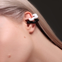 Серьги &laquo;Каффы&raquo; набор 2 шт, цветок, цвет чёрно-белый