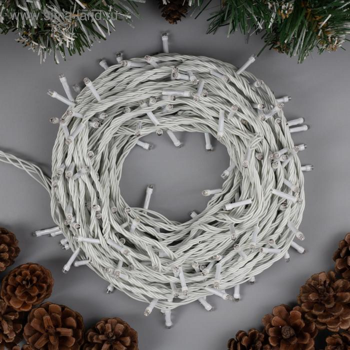 Гирлянда &laquo;Нить&raquo; 20 м, IP20, белая нить, 200 LED, свечение красное, 8 режимов, 220 В