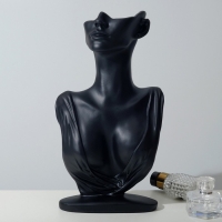 Бюст для украшений 18×8×32, отверстие в ухе, цвет чёрный Бюст для украшений 18×8×32, отверстие в ухе, цвет чёрный