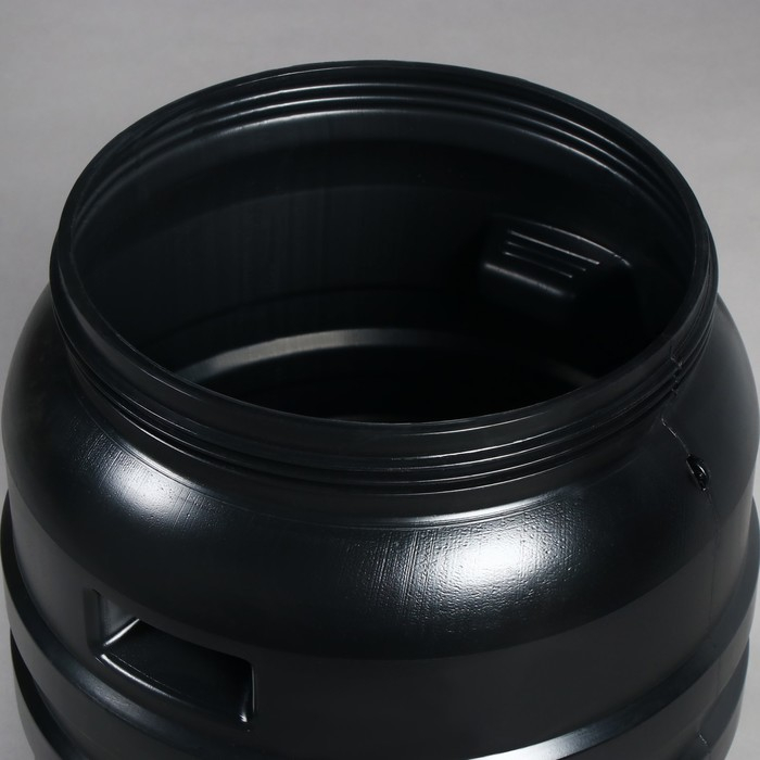 Бочка хозяйственно-бытовая, 50 л, горловина 29 см, с крышкой Бочка хозяйственно-бытовая, 50 л, горловина 29 см, с крышкой