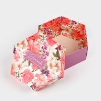 Коробка складная &laquo;Яркие цветы&raquo;, 15 х 13 х 6 см