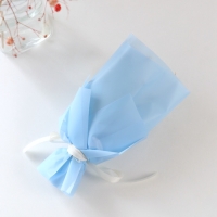 Букет из мыльных лепестков "Роза подарочная в коробке" голубой 8,6х8,6х18,5 см