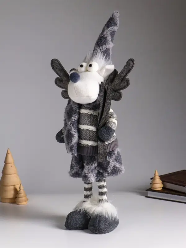 Кукла интерьерная "Лосиха в сером наряде, с лыжами" 14х12х45 см