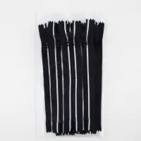 Молния &laquo;Трактор&raquo;, №8, неразъёмная, замок автомат, 18 см, чёрная, белая