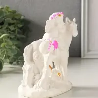 Фигурка гипс &laquo;Ангелочки на коне&raquo;, 13&times;10&times;7 см, белый с росписью