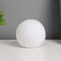 Ночник пластик "Луна белая маленькая" от бат 3LR44 в компл 7,5х7,5х7 см RISALUX Ночник пластик "Луна белая маленькая" от бат 3LR44 в компл 7,5х7,5х7 см RISALUX