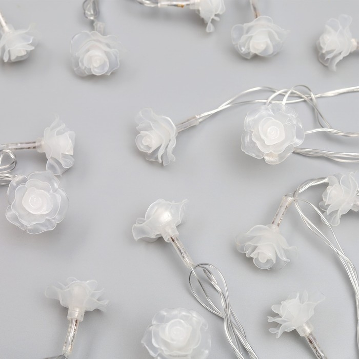 Гирлянда &laquo;Нить&raquo; 5 м с насадками &laquo;Розы большие&raquo;, IP20, прозрачная нить, 20 LED, свечение мульти (RG/RB), мигание, 220 В