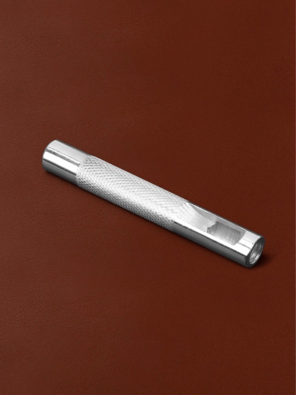 Набор пробойников для кожи, 7 предметов: сменные насадки 6 шт., основа 1 шт.