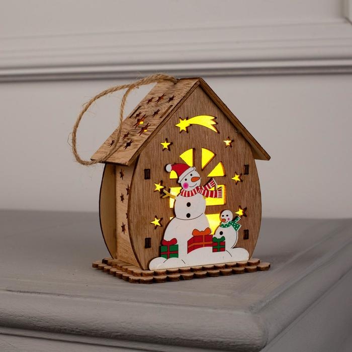 Ёлочная игрушка «Домик со снеговиками», от батареек, свечение тёплое белое Ёлочная игрушка «Домик со снеговиками», от батареек, свечение тёплое белое