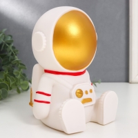 Копилка пластик "Космонавт сидячий" МИКС 12,5х12,5х17,5 см