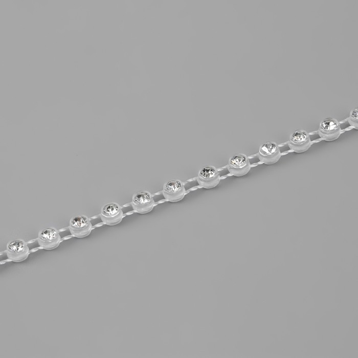 Стразы на нитях, 3 мм, 9 &plusmn; 1 м, цвет прозрачный
