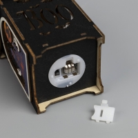 Светодиодная подвеска &laquo;Чёрная башня призраков&raquo; 6.5 &times; 17.5 &times; 6.5 см, пластик, батарейки LR1130х3 (в комплекте), свечение тёплое белое