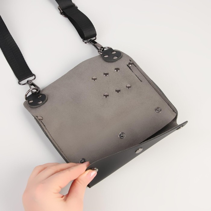 Сумка для мастера 19 × 18,5 см, длина ремня 105 см, цвет чёрный Сумка для мастера 19 × 18,5 см, длина ремня 105 см, цвет чёрный