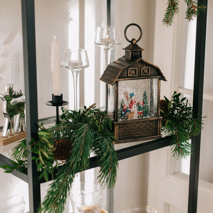 Светодиодная фигура &laquo;Дети и снеговик&raquo; 14 &times; 24 &times; 8 см, пластик, батарейки ААх3 (не в комплекте), USB, свечение тёплое белое