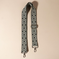 Ручка для сумки &laquo;Орнамент&raquo;, стропа, 135 &plusmn; 3 &times; 3,8 см, цвет чёрный/белый