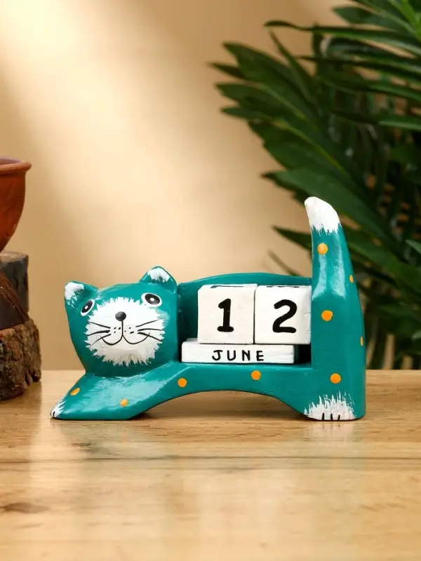 Календарь настольный &laquo;Кошка&raquo;, 14&times;5.4&times;10 см, дерево, зелёный